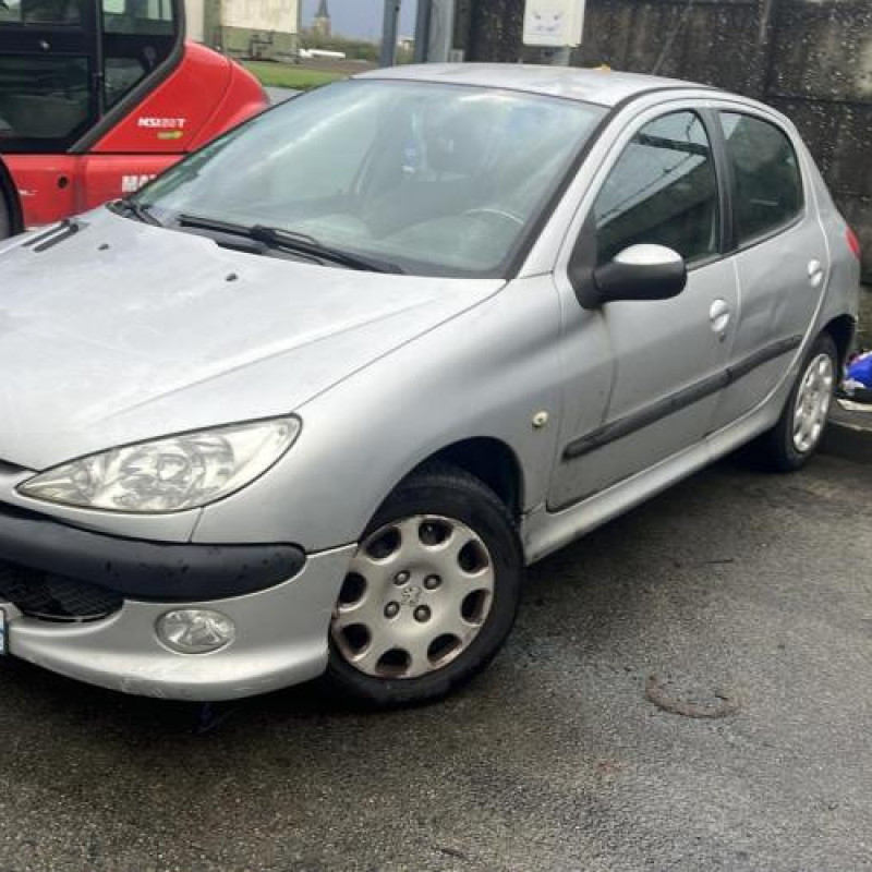 Aile avant gauche PEUGEOT 206 Photo n°16
