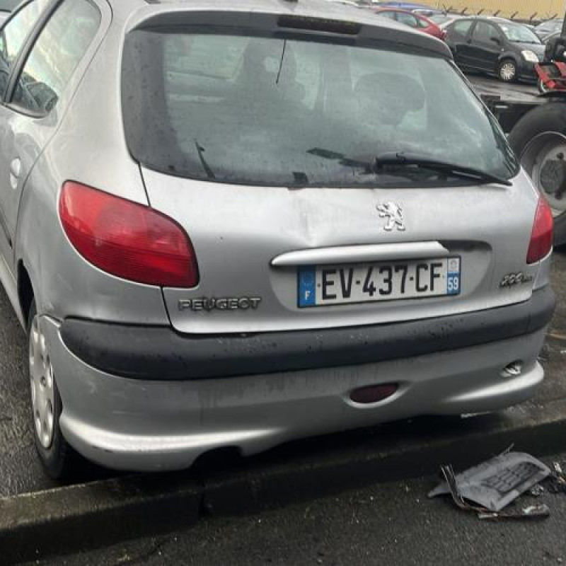 Aile avant gauche PEUGEOT 206 Photo n°19
