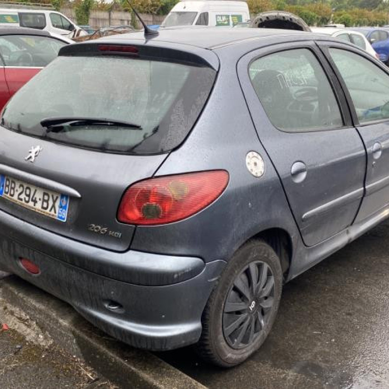 Aile avant droit PEUGEOT 206 Photo n°8