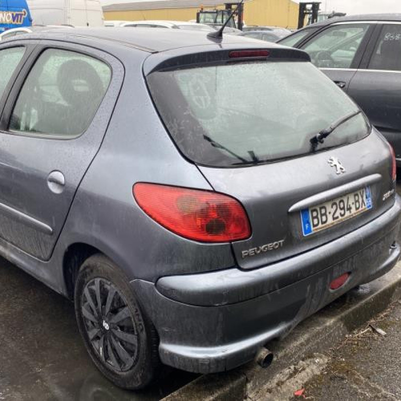 Aile avant droit PEUGEOT 206 Photo n°9