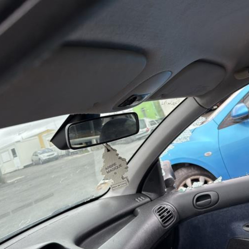 Aile avant droit PEUGEOT 206 Photo n°18