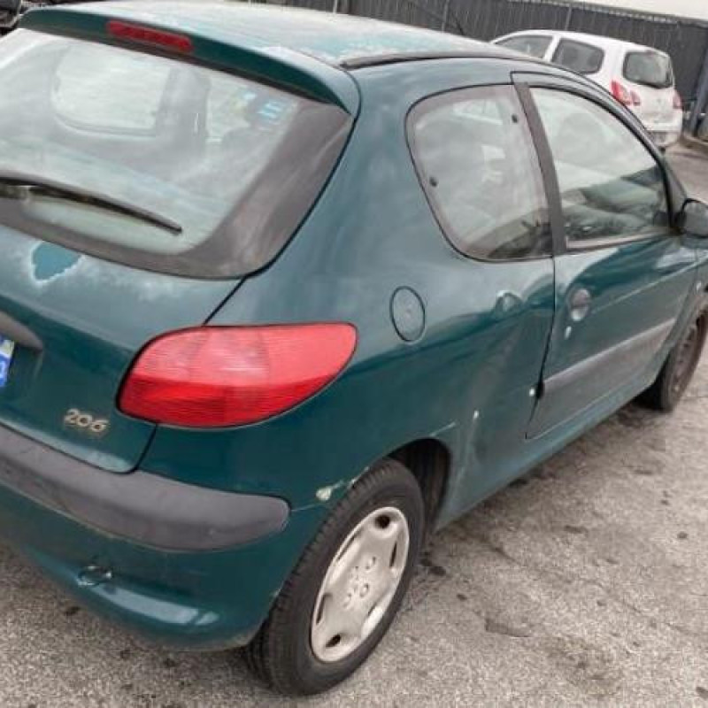 Aile avant gauche PEUGEOT 206 Photo n°11