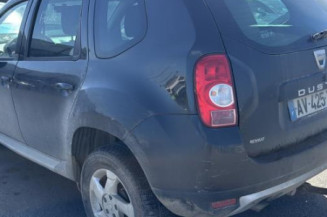 Aile avant droit DACIA DUSTER 1