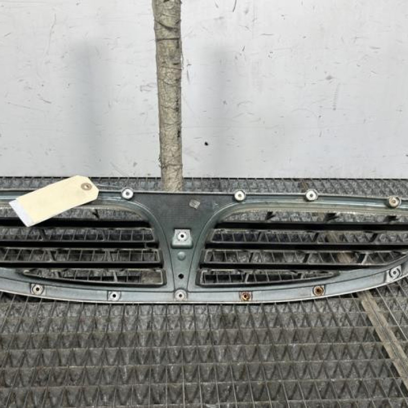 Calandre SSANGYONG KYRON Photo n°4