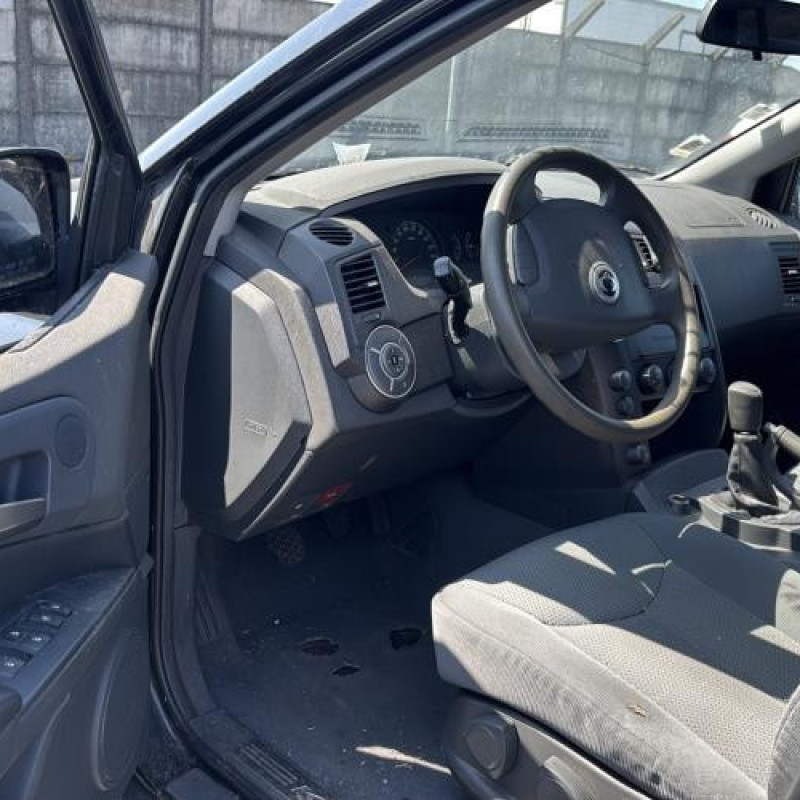 Calandre SSANGYONG KYRON Photo n°14