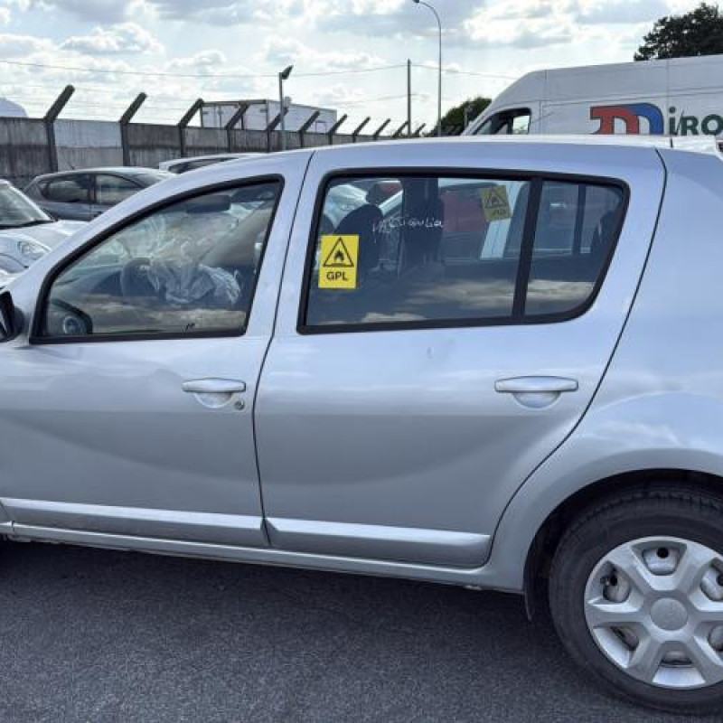 Etrier avant droit (freinage) DACIA SANDERO 1 Photo n°10