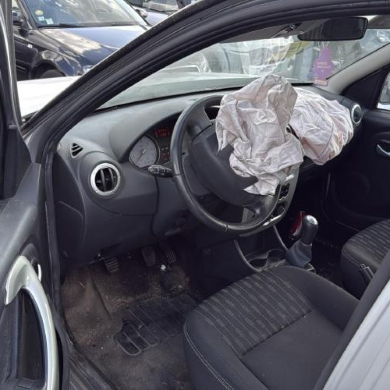 Etrier avant droit (freinage) DACIA SANDERO 1 Photo n°13