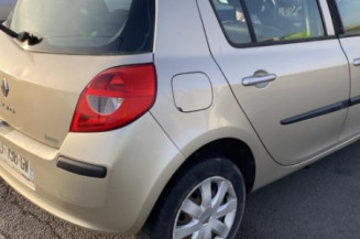 Amortisseur avant droit RENAULT CLIO 3