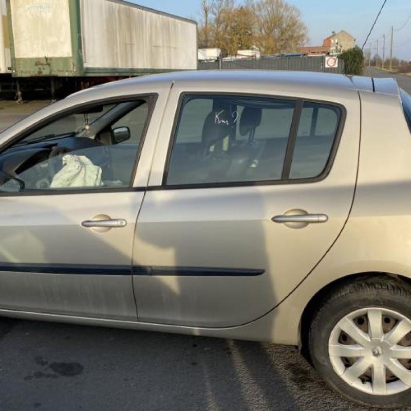 Amortisseur avant droit RENAULT CLIO 3 Photo n°10