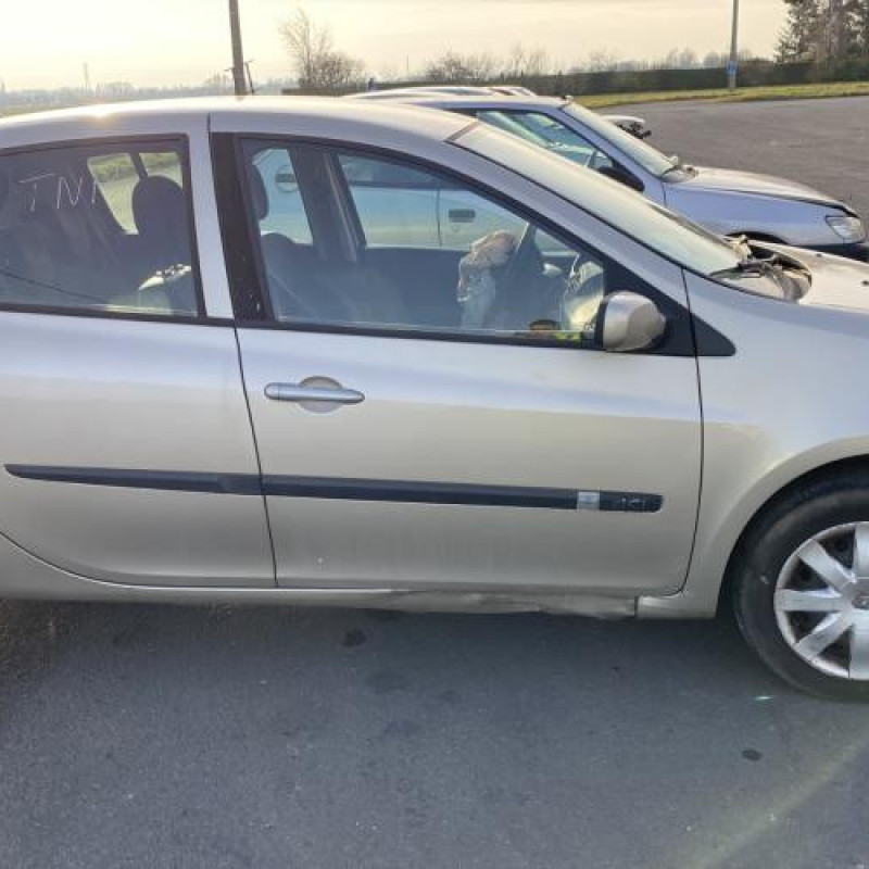 Amortisseur avant droit RENAULT CLIO 3 Photo n°11