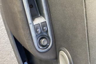 Amortisseur avant droit RENAULT CLIO 3