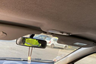 Amortisseur avant droit RENAULT CLIO 3