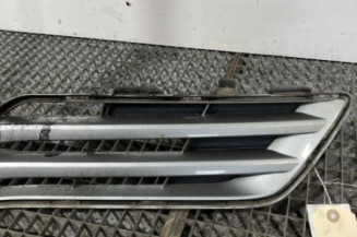 Calandre TOYOTA VERSO