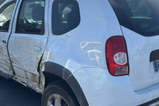 Capot DACIA DUSTER 1