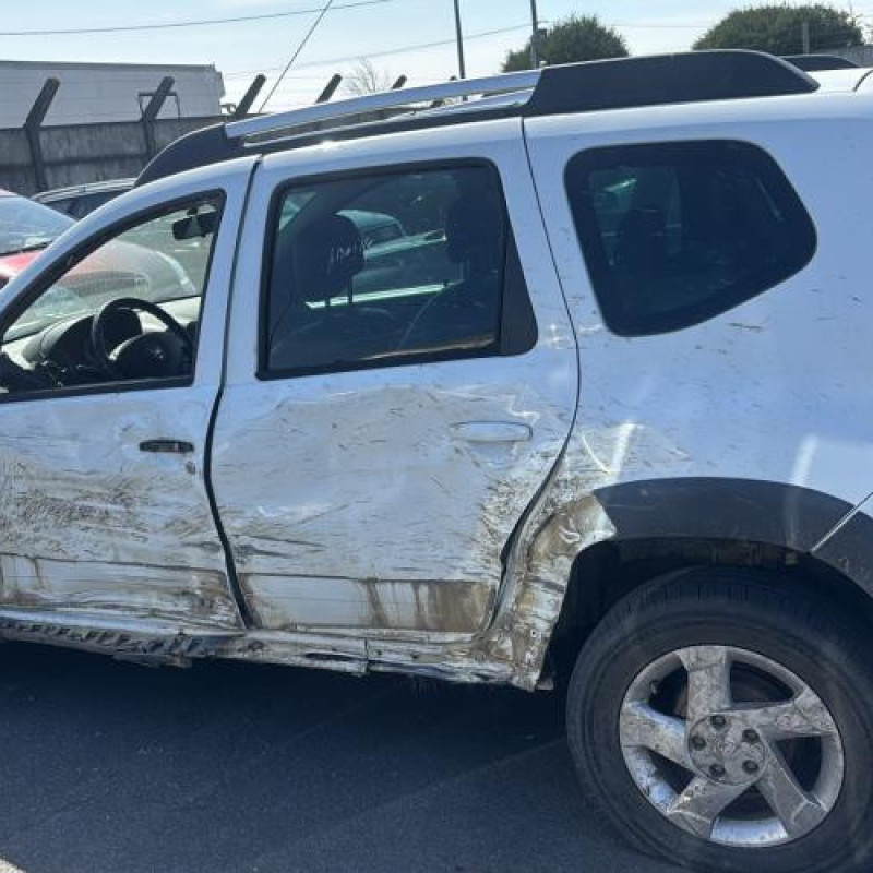 Capot DACIA DUSTER 1 Photo n°16