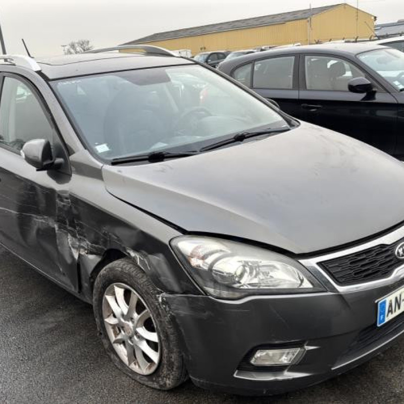 Capot KIA CEE-D 1 SPORT WAGON Photo n°11
