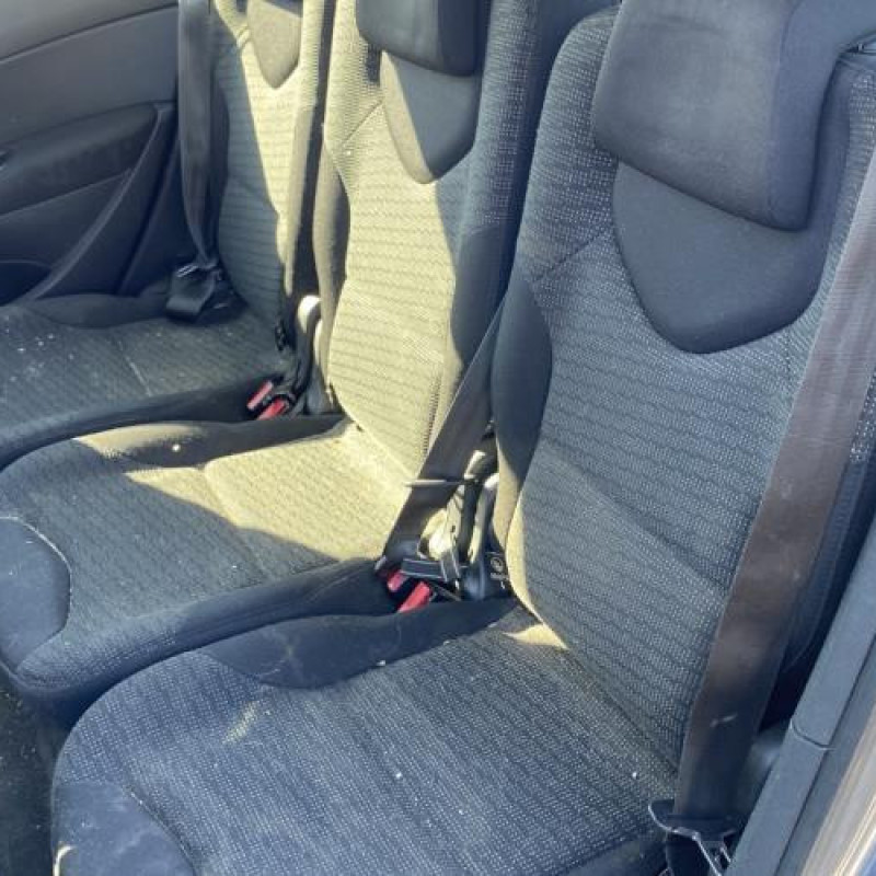 Compresseur clim PEUGEOT 308 1 SW Photo n°16