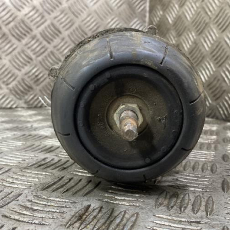Amortisseur avant droit OPEL CORSA C Photo n°4