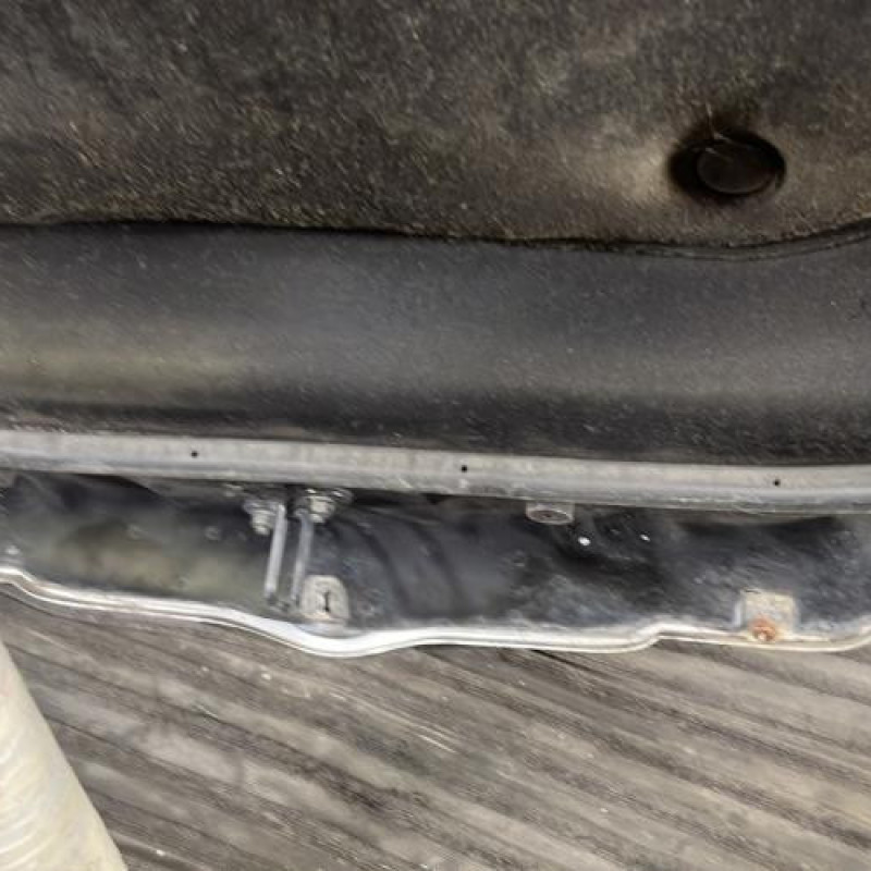 Capot CHRYSLER SEBRING 2 Photo n°8