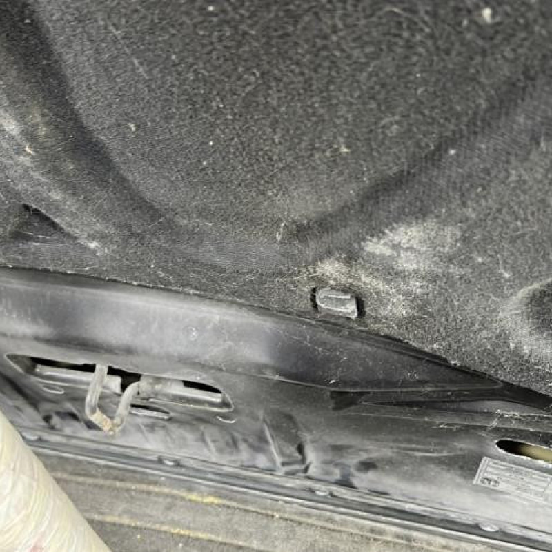Capot FIAT CROMA 2 Photo n°8