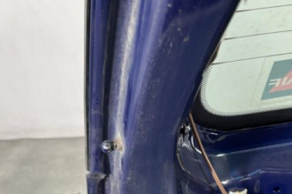 Malle/Hayon arriere OPEL MERIVA A