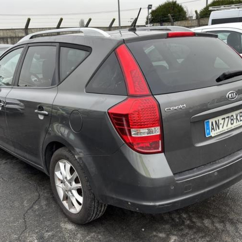 Malle/Hayon arriere KIA CEE-D 1 SPORT WAGON Photo n°14