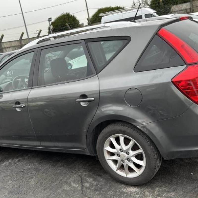 Malle/Hayon arriere KIA CEE-D 1 SPORT WAGON Photo n°17