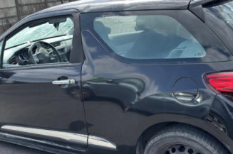 Malle/Hayon arriere CITROEN DS3