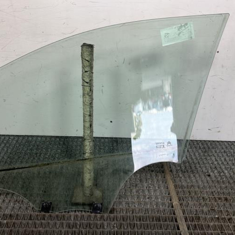 Vitre avant droit CITROEN C3 3 Photo n°4