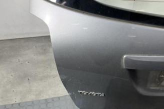 Malle/Hayon arriere TOYOTA VERSO