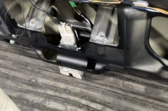 Malle/Hayon arriere SUZUKI SWIFT 3