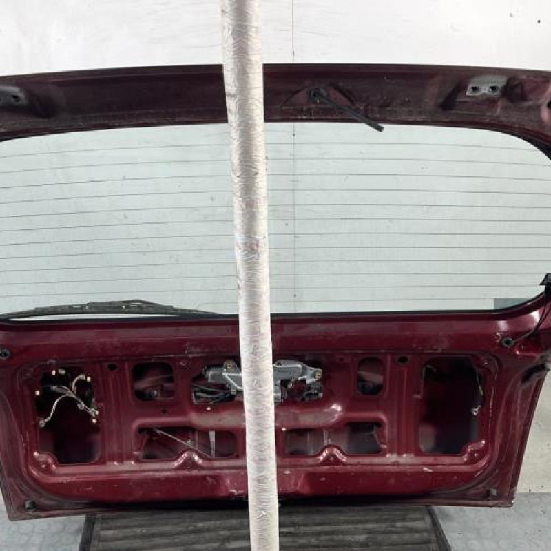 Malle/Hayon arriere DAIHATSU SIRION 1 Photo n°8