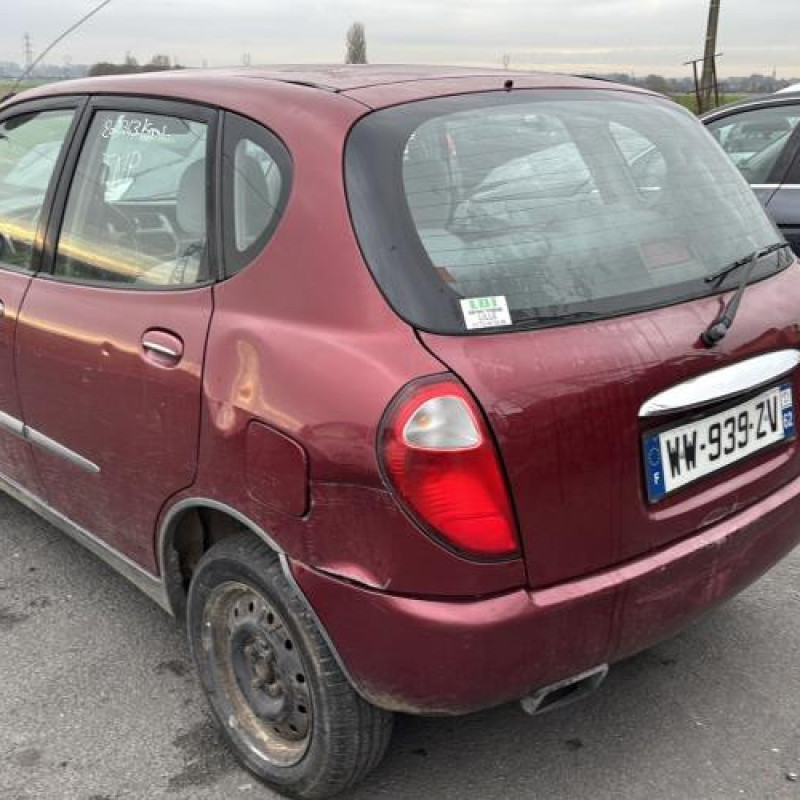 Malle/Hayon arriere DAIHATSU SIRION 1 Photo n°12