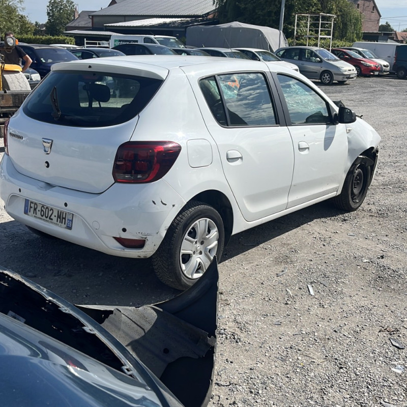 DACIA SANDERO 2 PHASE 2 1.0i - 12V SCE 100 Photo n°3