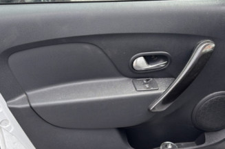 DACIA SANDERO 2 PHASE 2 1.0i - 12V SCE 100