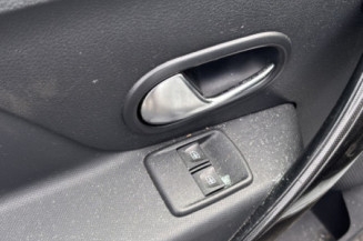 DACIA SANDERO 2 PHASE 2 1.0i - 12V SCE 100