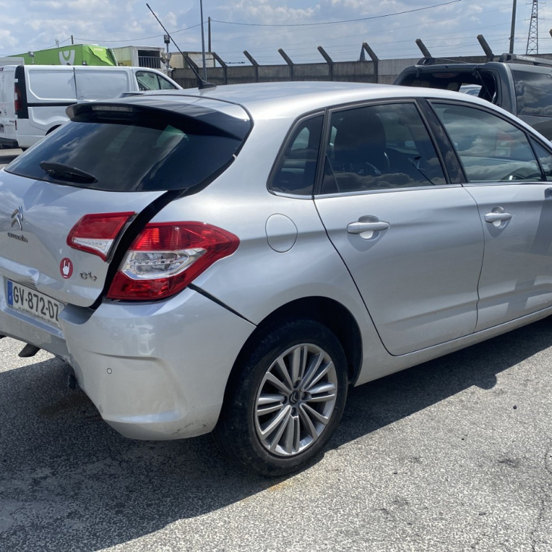 CITROEN C4 2 PHASE 1 1.6 HDI - 8V TURBO Photo n°4