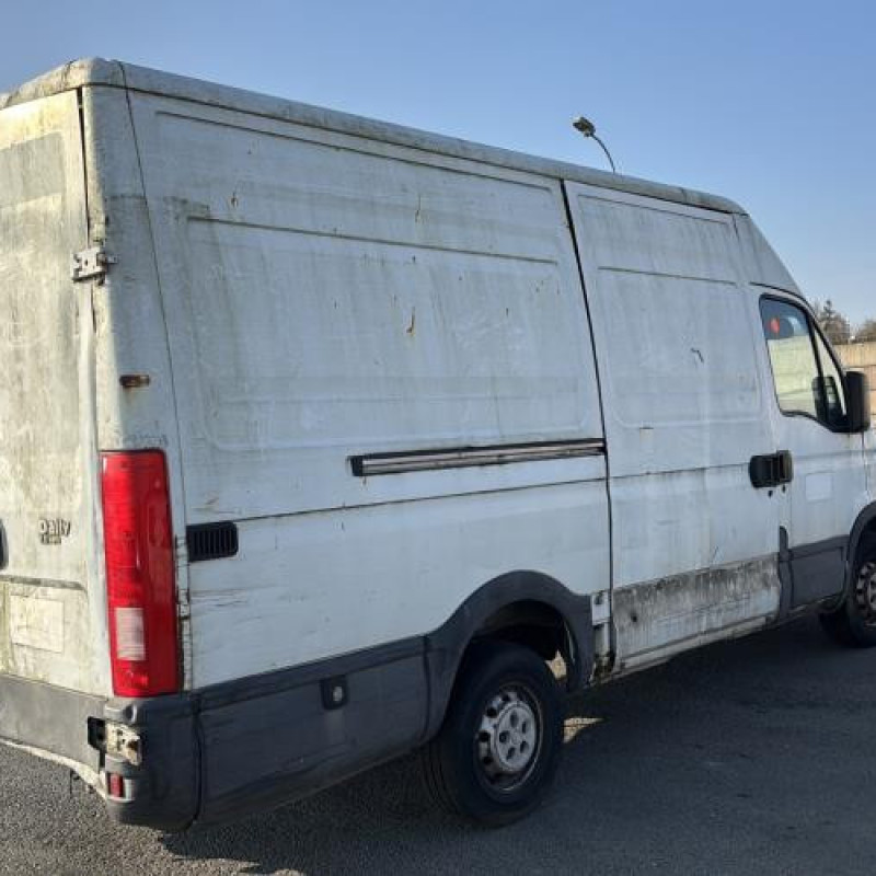 Face avant IVECO DAILY 3 Photo n°3
