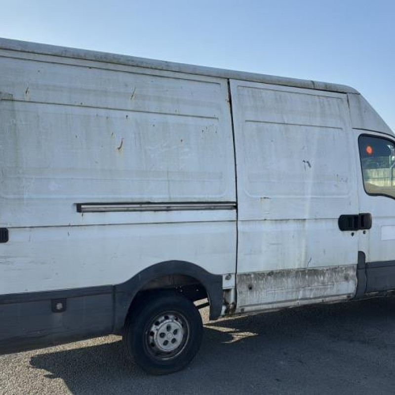Face avant IVECO DAILY 3 Photo n°7
