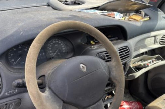 Aile avant gauche RENAULT SCENIC 1