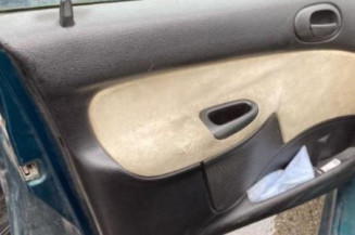 Pare choc avant PEUGEOT 206