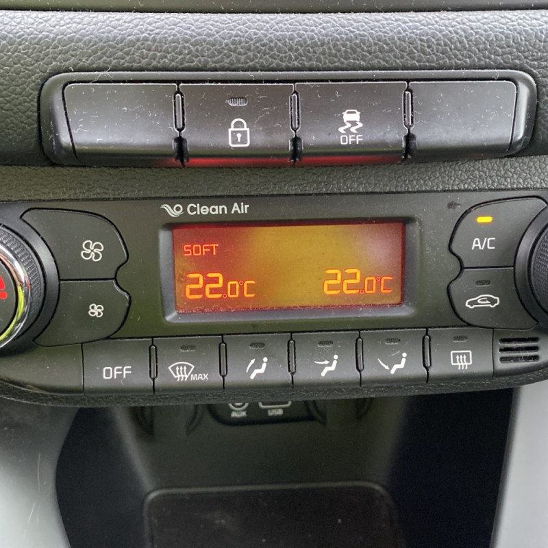 KIA CEE-D 2 PHASE 2 1.0 GDI - 12V TURBO Photo n°17