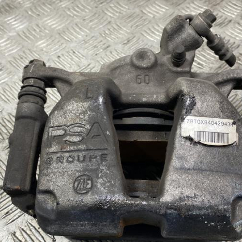 Etrier avant gauche (freinage) PEUGEOT 5008 2 Photo n°1