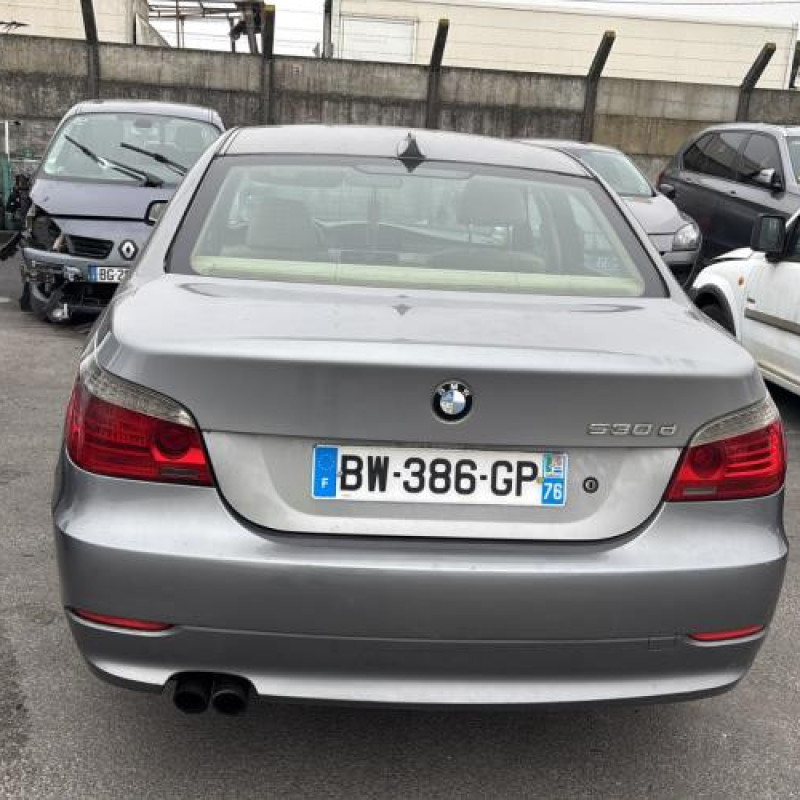 Cremaillere assistee BMW SERIE 5 E60 Photo n°9