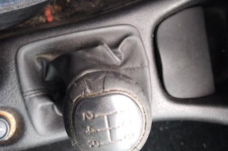 Pare choc arriere PEUGEOT 206