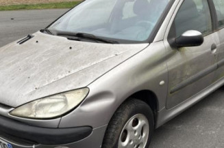 Pare choc arriere PEUGEOT 206