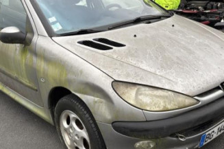 Pare choc arriere PEUGEOT 206