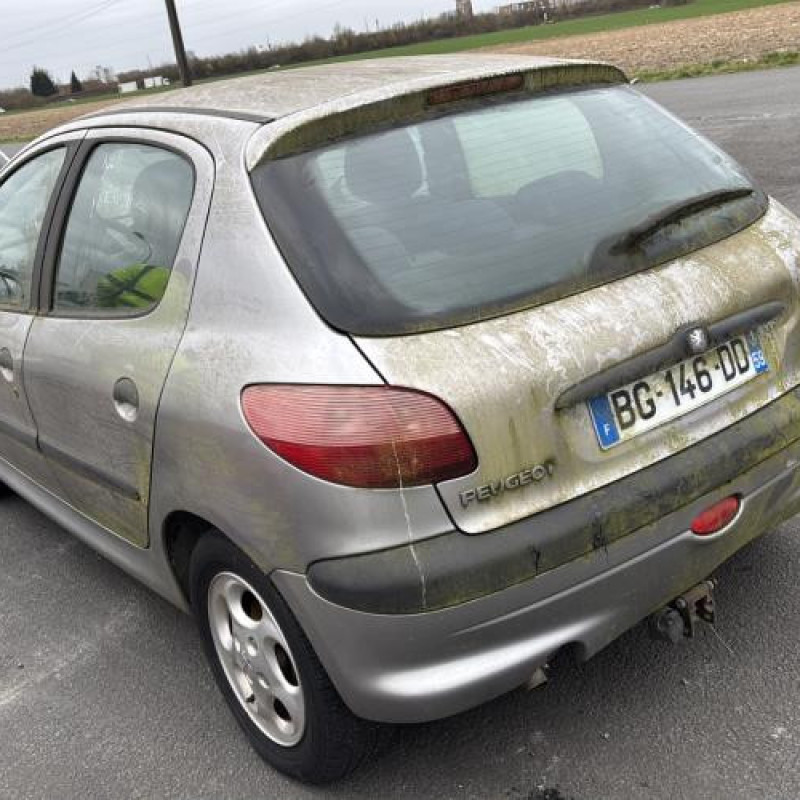 Pare choc arriere PEUGEOT 206 Photo n°20