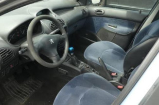 Pare choc arriere PEUGEOT 206