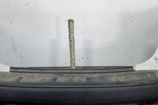 Pare choc arriere RENAULT CLIO 4 Photo n°1